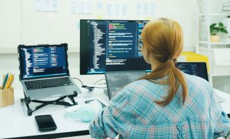 testeur-informatique-850